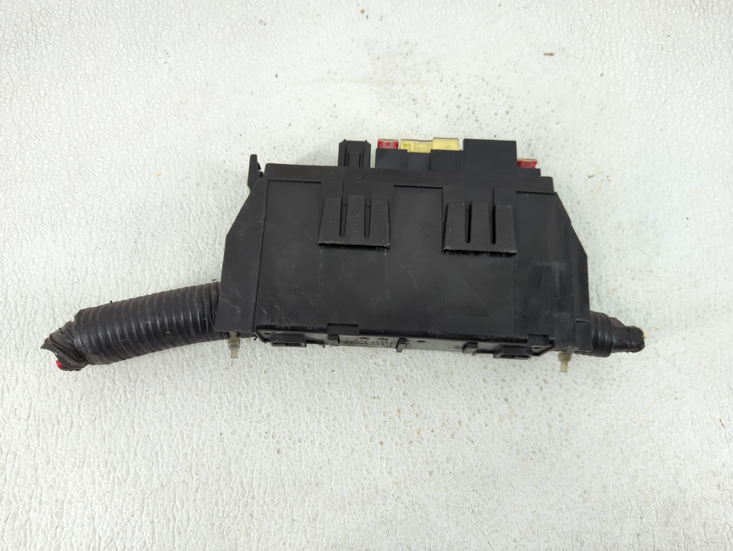 2013-2019 Nissan Sentra Fusebox Fuse Box Panel Relay Module P/N:24382 EW70B 7154-7223-30 Fits OEM Used Auto Parts - Oemuseda