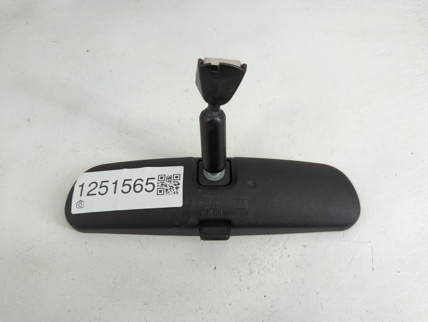 2007-2022 Nissan Sentra Interior Rear View Mirror Replacement OEM P/N:E8011681 Fits OEM Used Auto Parts - Oemusedautoparts1.