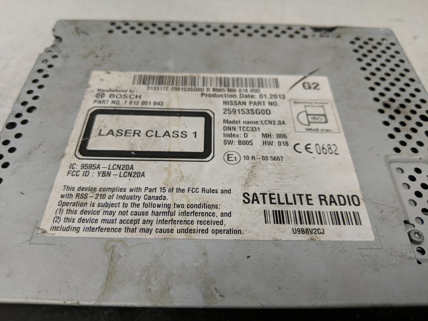 2013 Nissan Sentra Radio AM FM Cd Player Receiver Replacement P/N:9595A-LCN20A 7 612 051 043 Fits Fits 2014 OEM Used Auto Pa