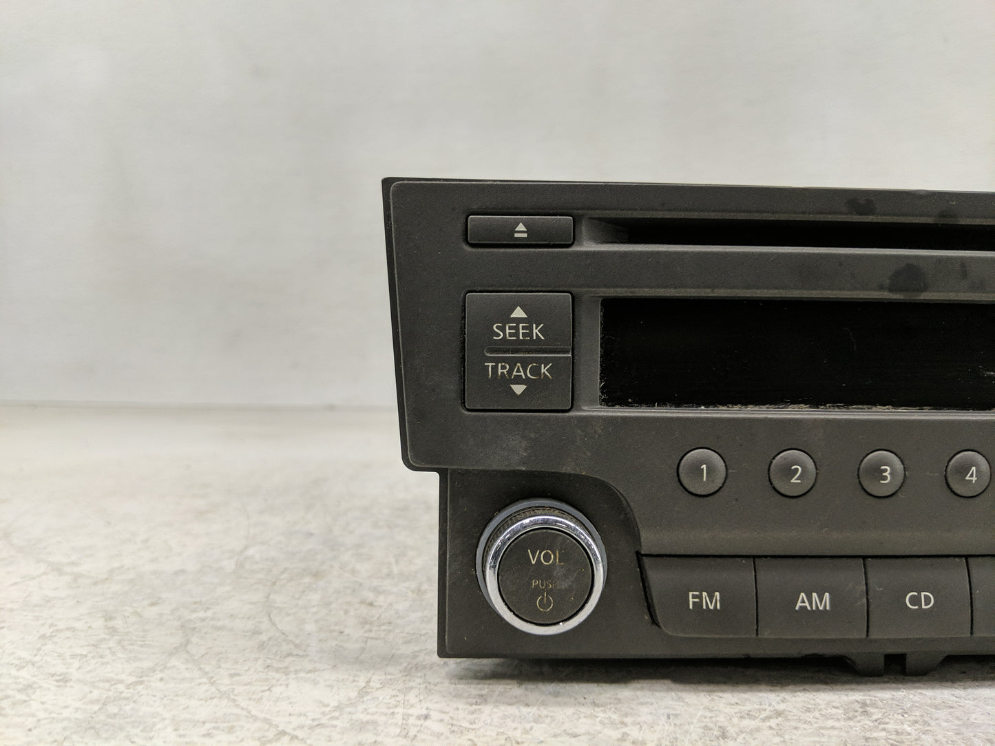 2013-2014 Nissan Sentra Radio AM FM Cd Player Receiver Replacement P/N:28185 3RA2A Fits Fits 2013 2014 OEM Used Auto Parts -