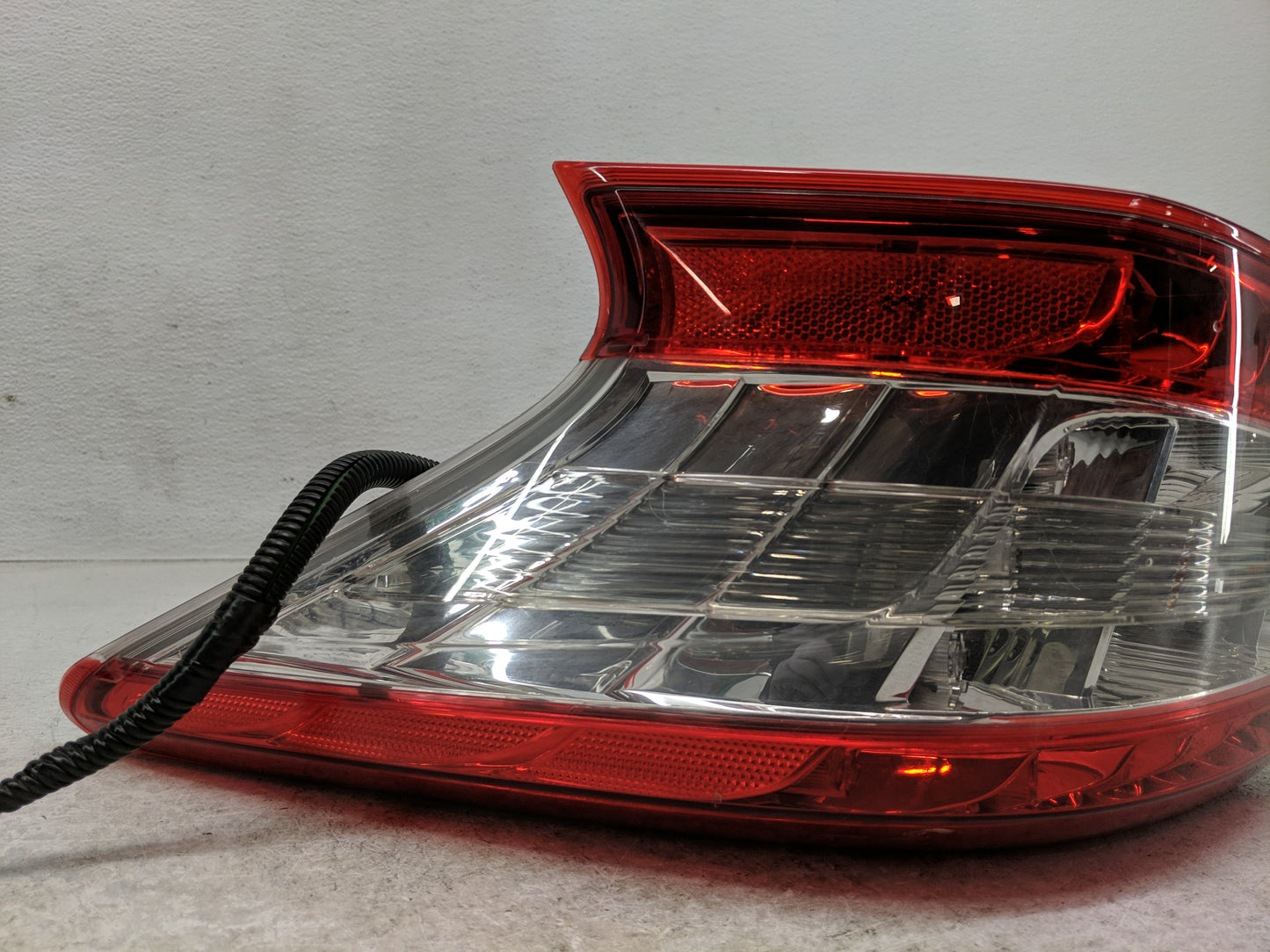 2013-2015 Nissan Sentra Tail Light Assembly Passenger Right OEM P/N:11-6549-00-1N Fits Fits 2013 2014 2015 OEM Used Auto Par