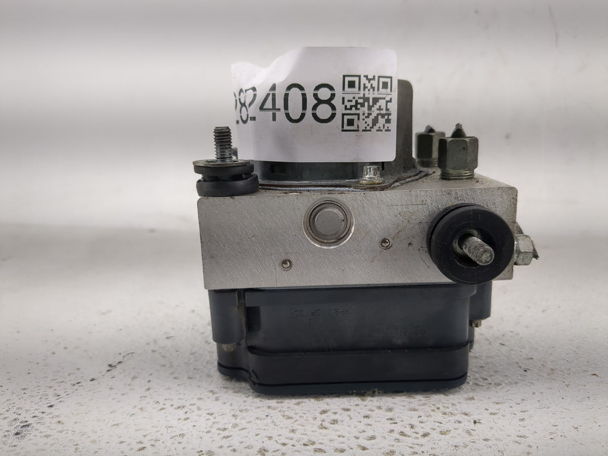 2013-2014 Nissan Sentra Anti-Lock Brake ABS Pump Module Actuator OEM P/N:47660 3SG0A Fits Fits 2013 2014 OEM Used Auto Parts