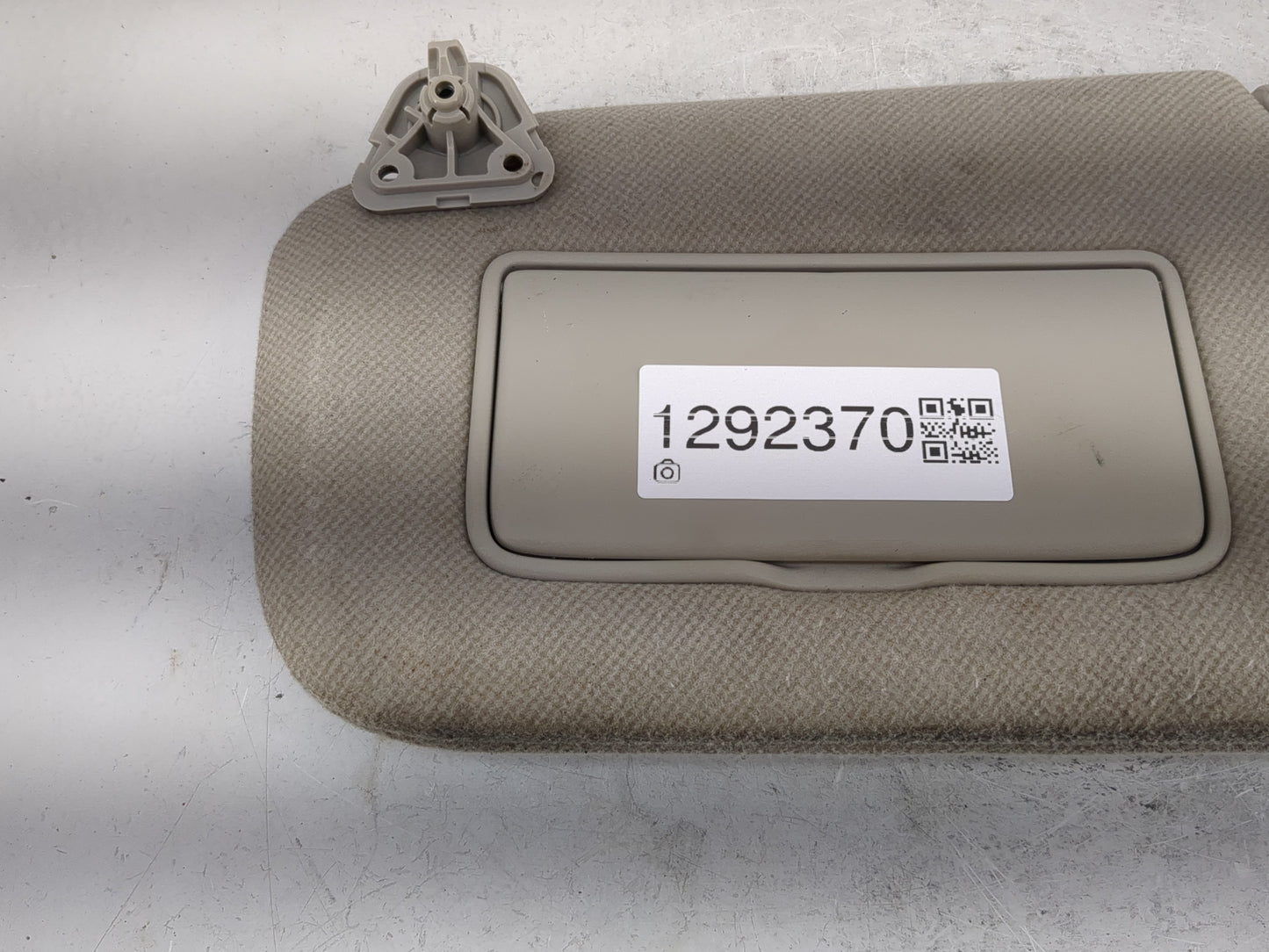 2013-2019 Nissan Sentra Sun Visor Shade Replacement Passenger Right Mirror Fits Fits 2012 2013 2014 2015 2016 2017 2018 2019