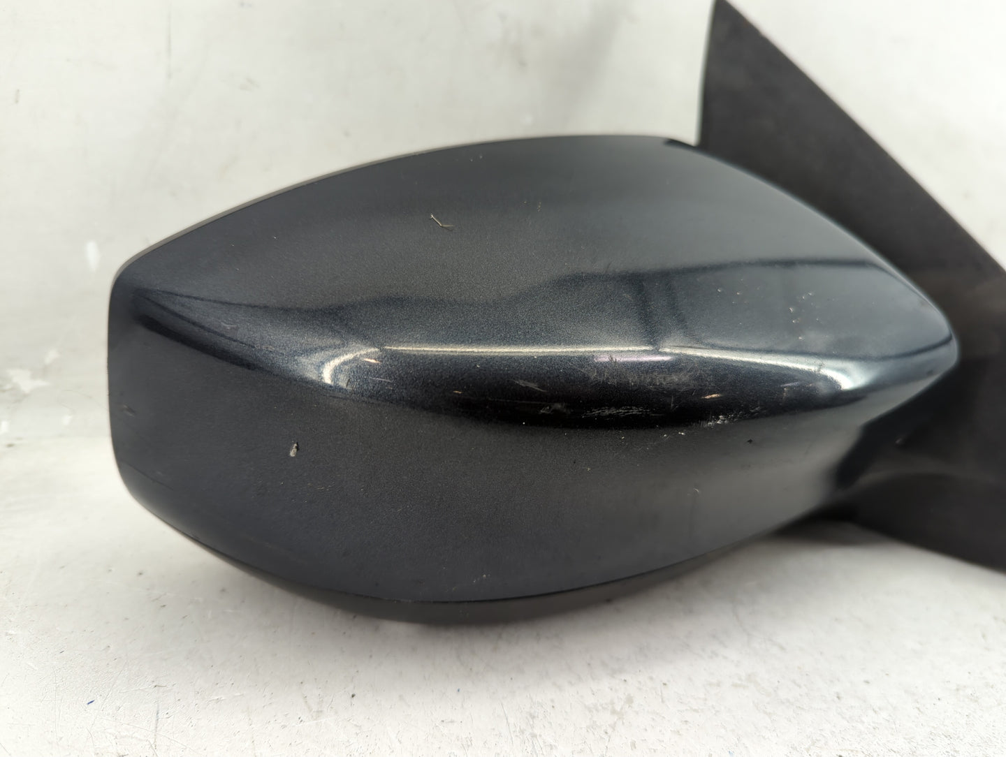 2013-2015 Nissan Sentra Passenger Side View Mirror - Right Door Mirror OEM Used - Oemusedautoparts1.com