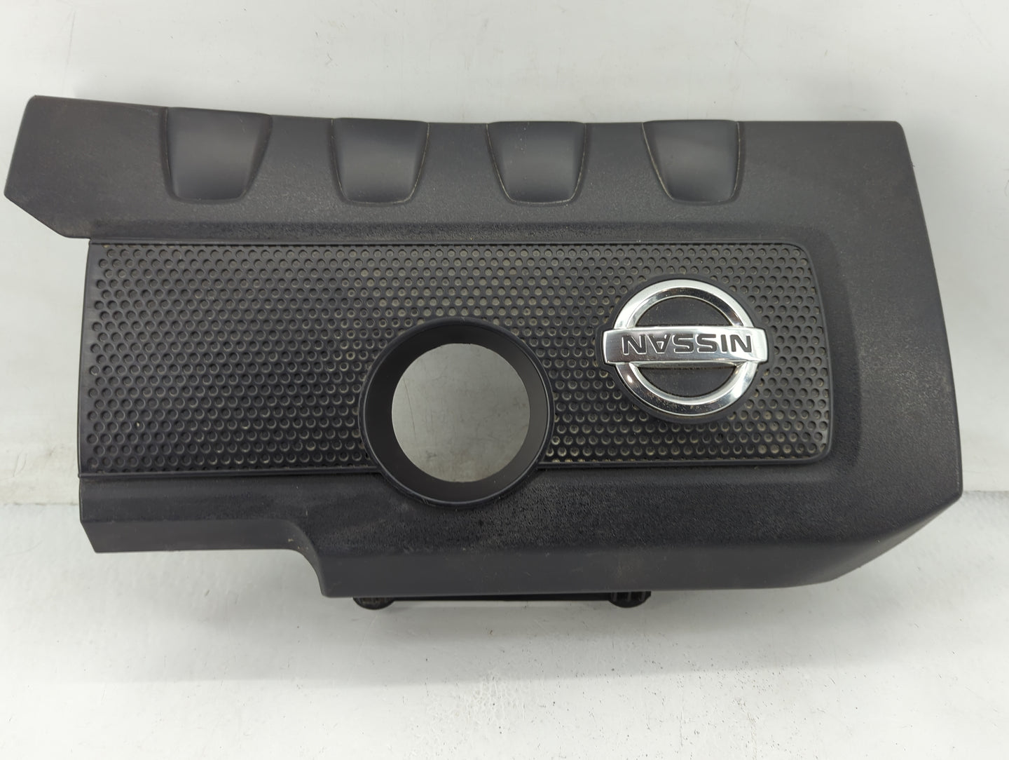 2013 Nissan Sentra Engine Cover - Oemusedautoparts1.com
