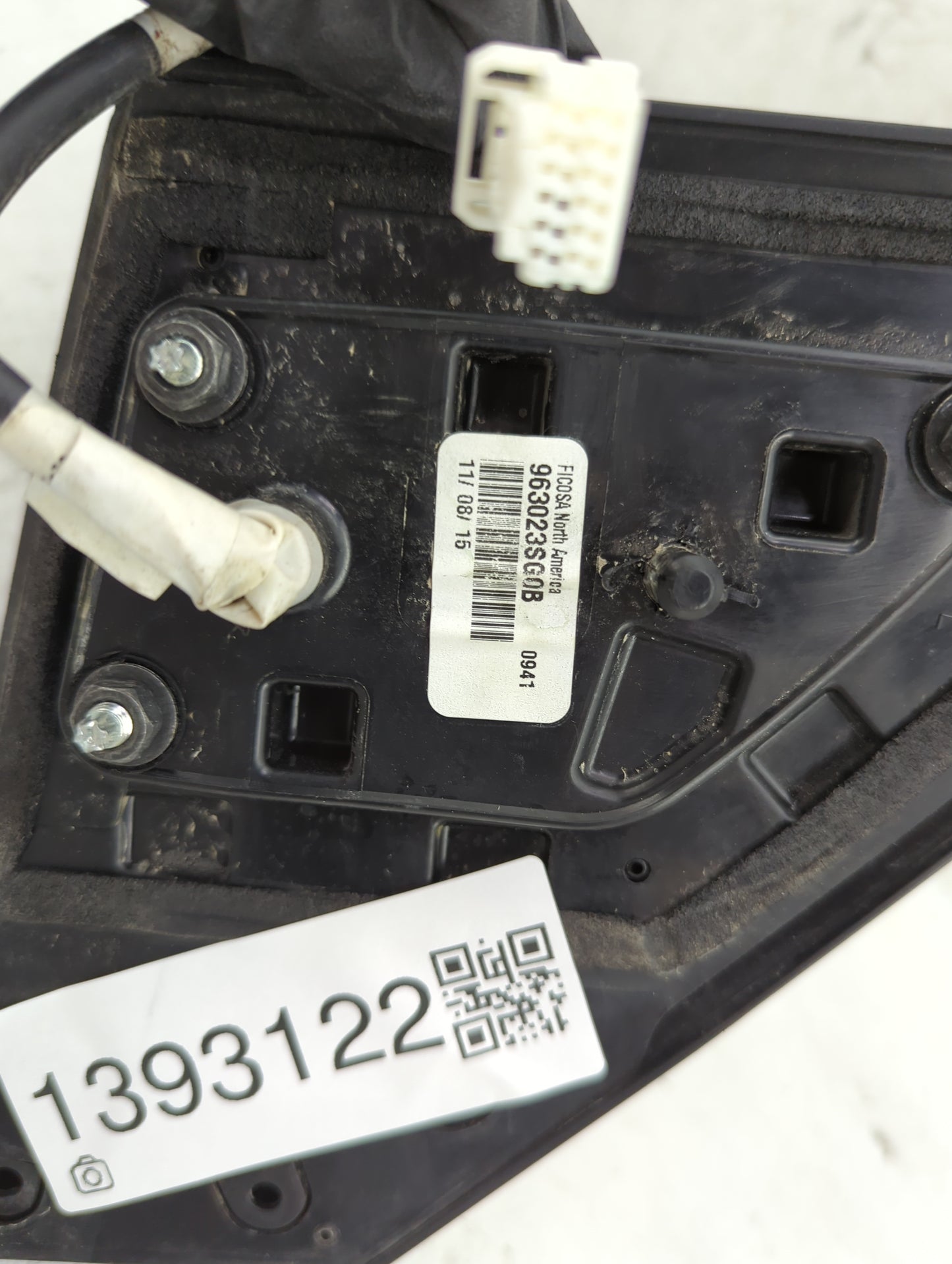 2013-2015 Nissan Sentra Driver Side View Mirror - Left Door Mirror OEM Used - Oemusedautoparts1.com