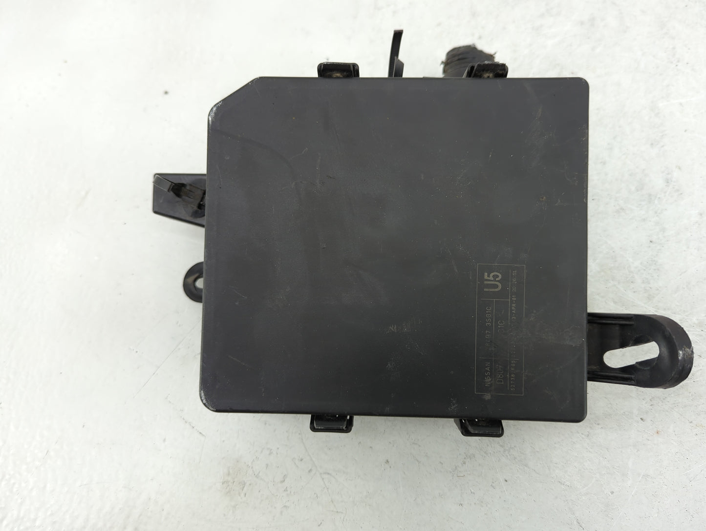 2013-2019 Nissan Sentra Fusebox Fuse Box Panel Relay Module P/N:284B7 3RA3B Fits Fits 2013 2014 2015 2016 2017 2018 2019 OEM