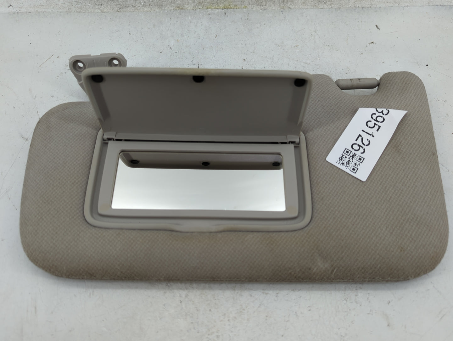 2013-2019 Nissan Sentra Sun Visor Shade Replacement Driver Left Mirror Fits Fits 2012 2013 2014 2015 2016 2017 2018 2019 OEM