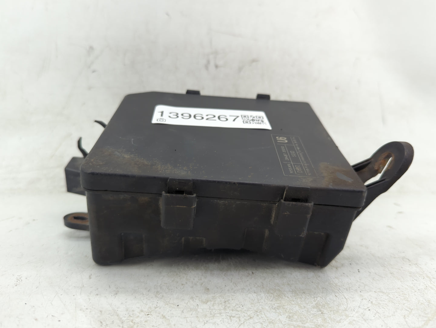 2013-2019 Nissan Sentra Fusebox Fuse Box Panel Relay Module P/N:284B7 3SG1D Fits Fits 2013 2014 2015 2016 2017 2018 2019 OEM