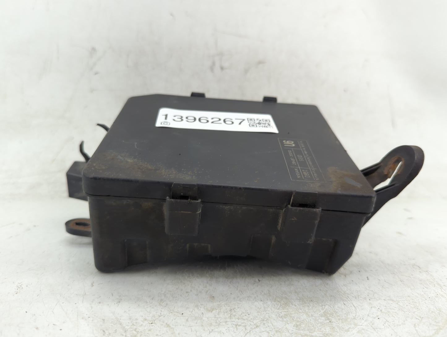 2013-2019 Nissan Sentra Fusebox Fuse Box Panel Relay Module P/N:284B7 3SG1D Fits Fits 2013 2014 2015 2016 2017 2018 2019 OEM