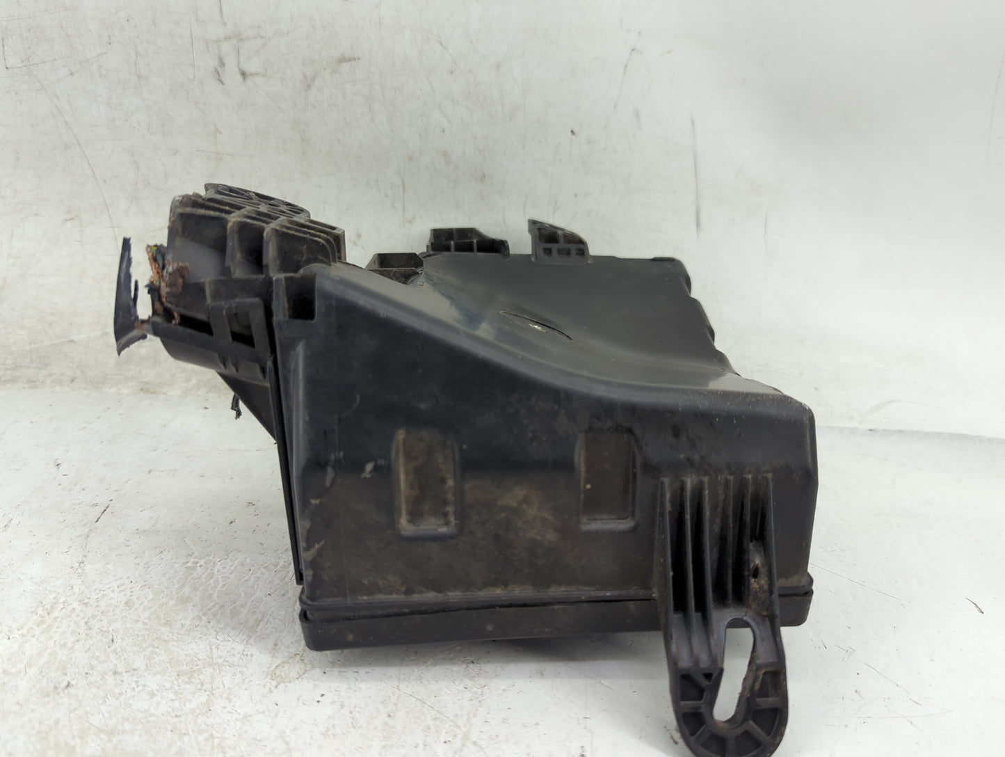 2013-2019 Nissan Sentra Fusebox Fuse Box Panel Relay Module P/N:284B7 3SG1D Fits Fits 2013 2014 2015 2016 2017 2018 2019 OEM