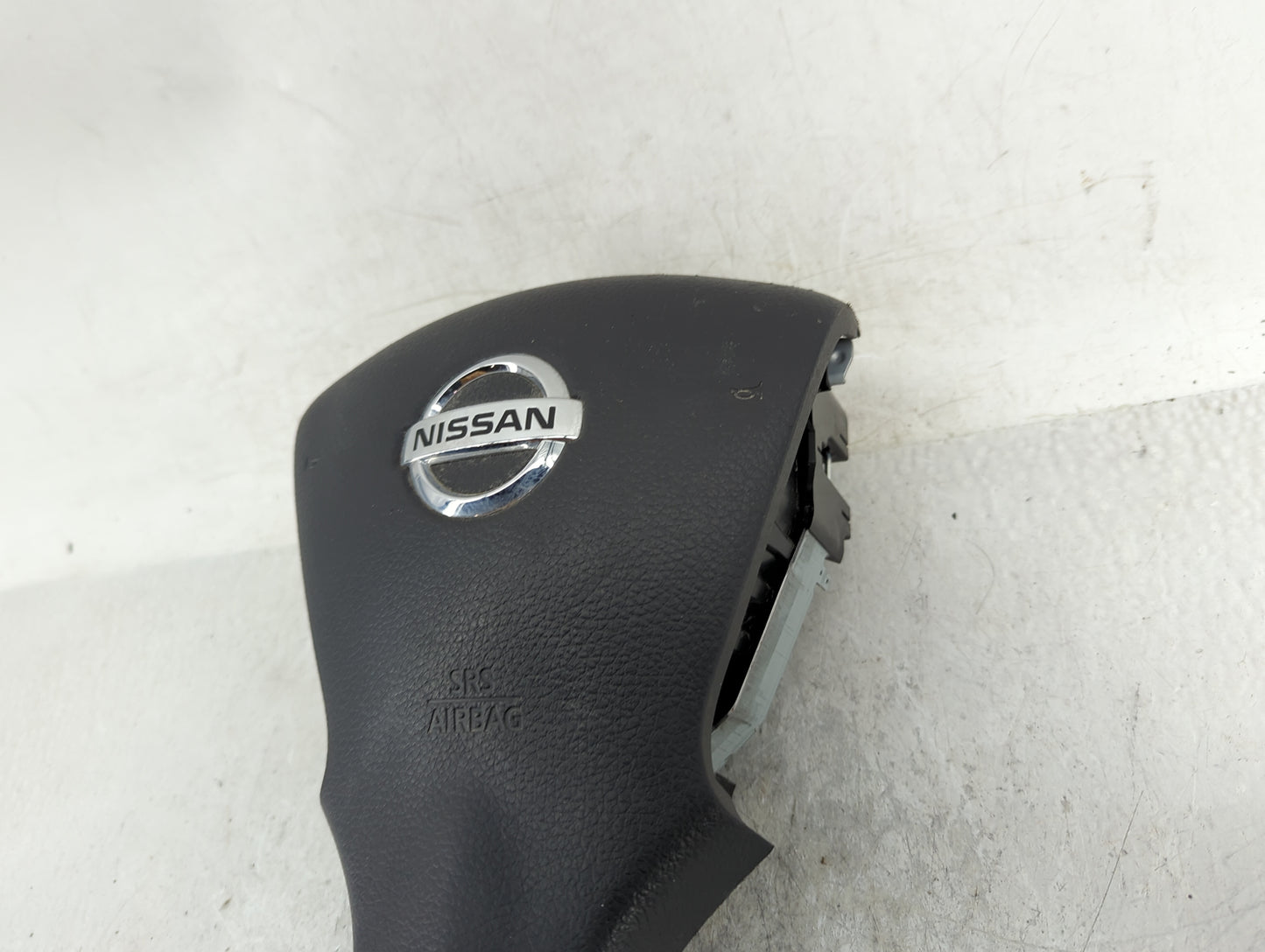2013-2019 Nissan Sentra Air Bag Driver Left Steering Wheel Mounted Fits Fits 2013 2014 2015 2016 2017 2018 2019 OEM Used Aut