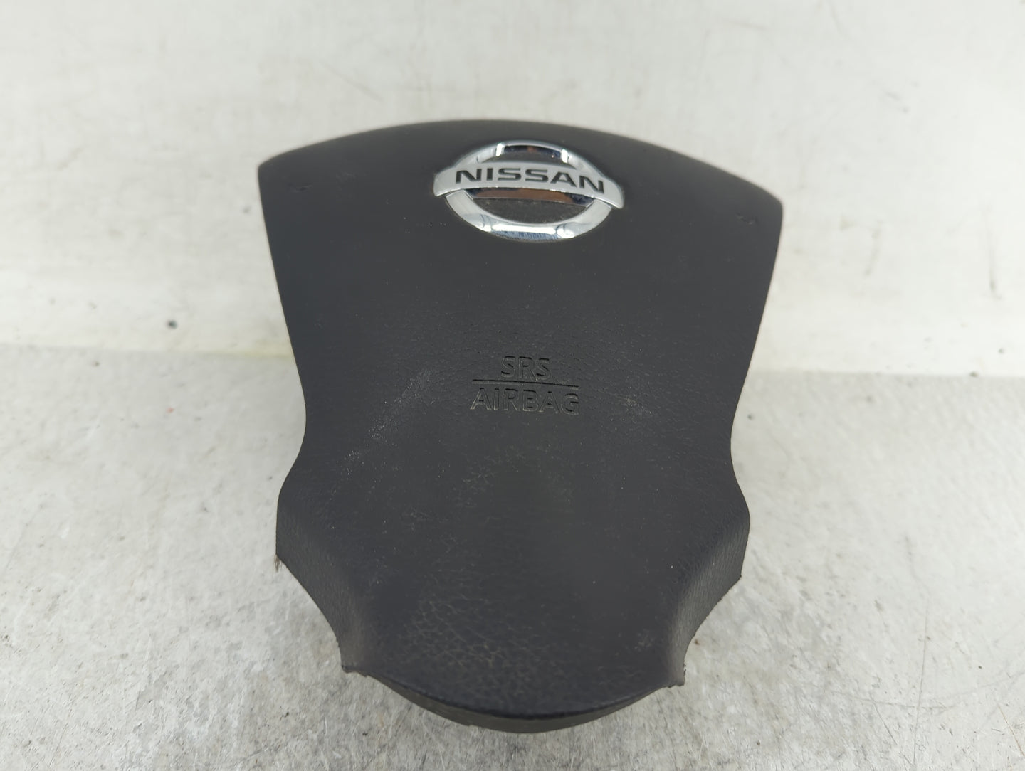 2013-2019 Nissan Sentra Air Bag Driver Left Steering Wheel Mounted Fits Fits 2013 2014 2015 2016 2017 2018 2019 OEM Used Aut
