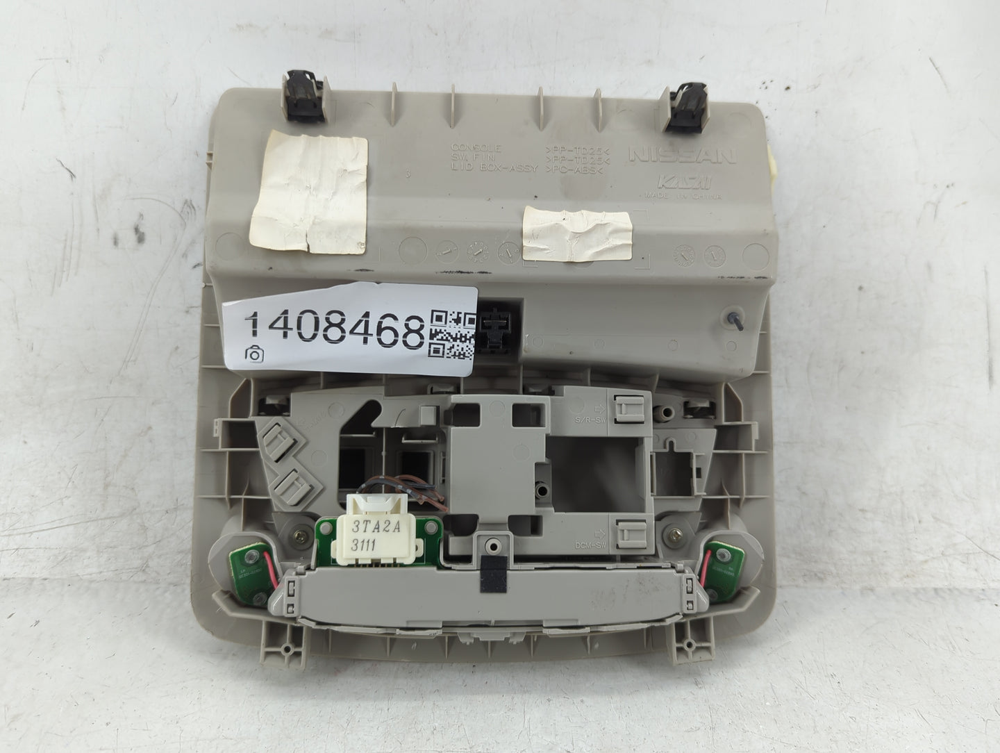 2013 Nissan Sentra Overhead Roof Console - Oemusedautoparts1.com