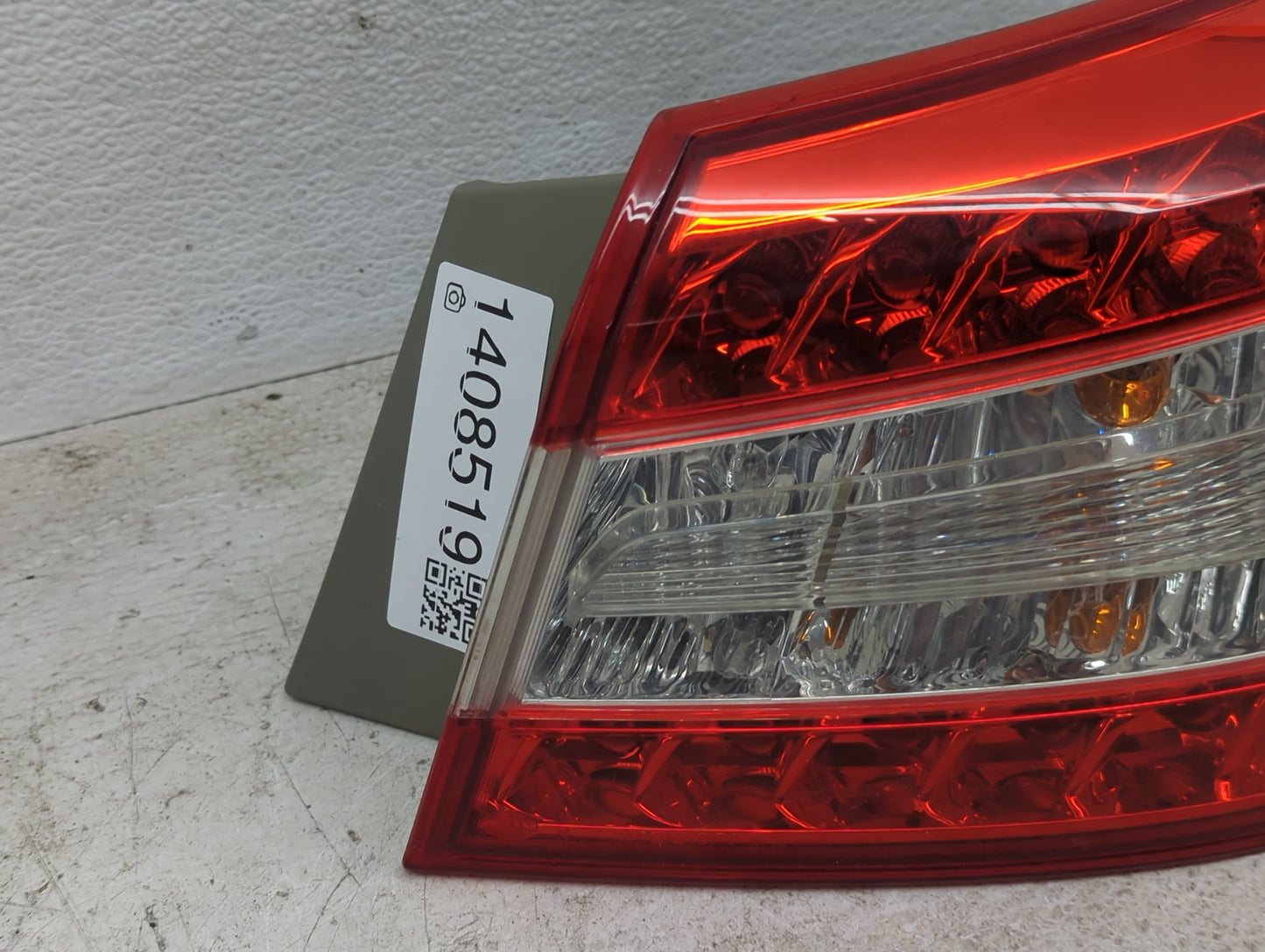 2013-2015 Nissan Sentra Tail Light Assembly Driver Left OEM P/N:265503SG0A Fits Fits 2013 2014 2015 OEM Used Auto Parts - Oe