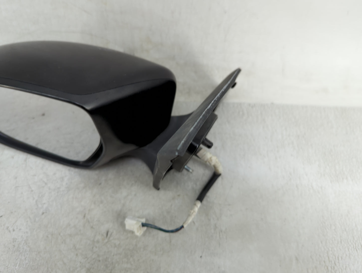 2013-2015 Nissan Sentra Driver Side View Mirror - Left Door Mirror OEM Used - Oemusedautoparts1.com