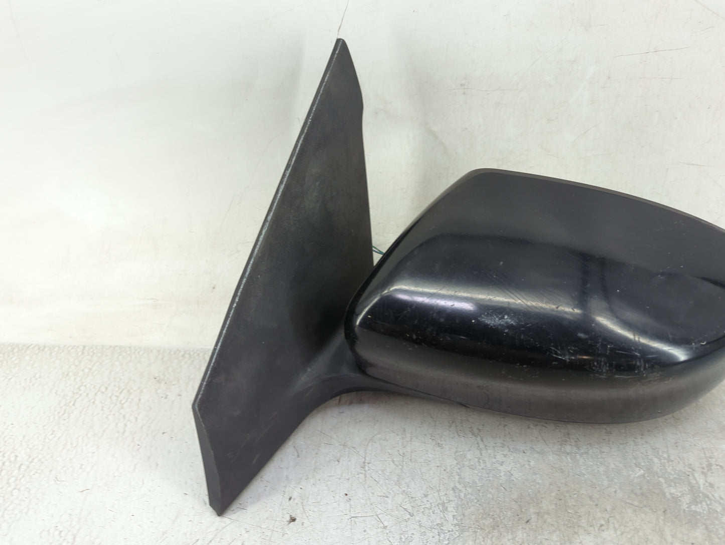 2013-2015 Nissan Sentra Driver Side View Mirror - Left Door Mirror OEM Used - Oemusedautoparts1.com