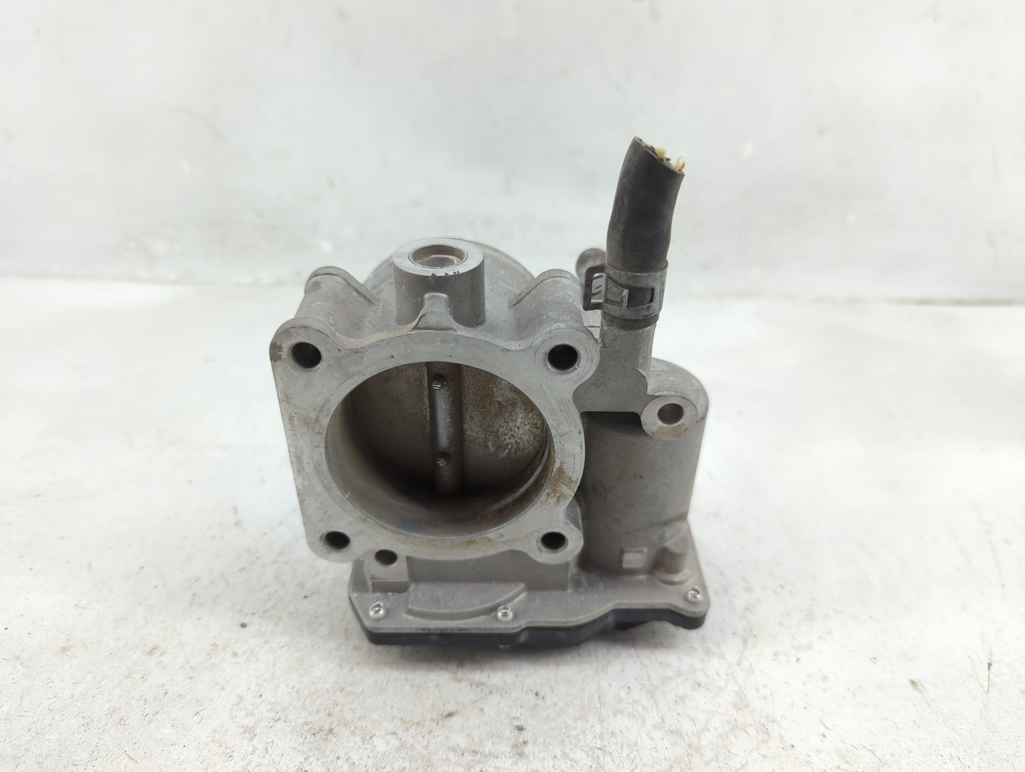 2013-2019 Nissan Sentra Throttle Body P/N:TB1157 Fits Fits 2013 2014 2015 2016 2017 2018 2019 OEM Used Auto Parts - Oemuseda