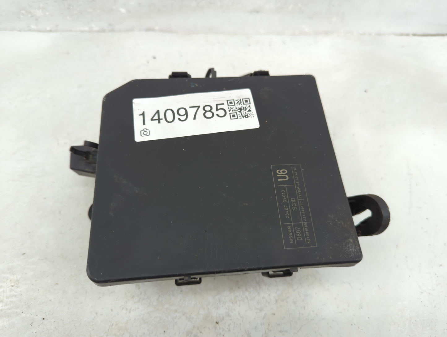 2013-2019 Nissan Sentra Fusebox Fuse Box Panel Relay Module Fits Fits 2013 2014 2015 2016 2017 2018 2019 OEM Used Auto Parts