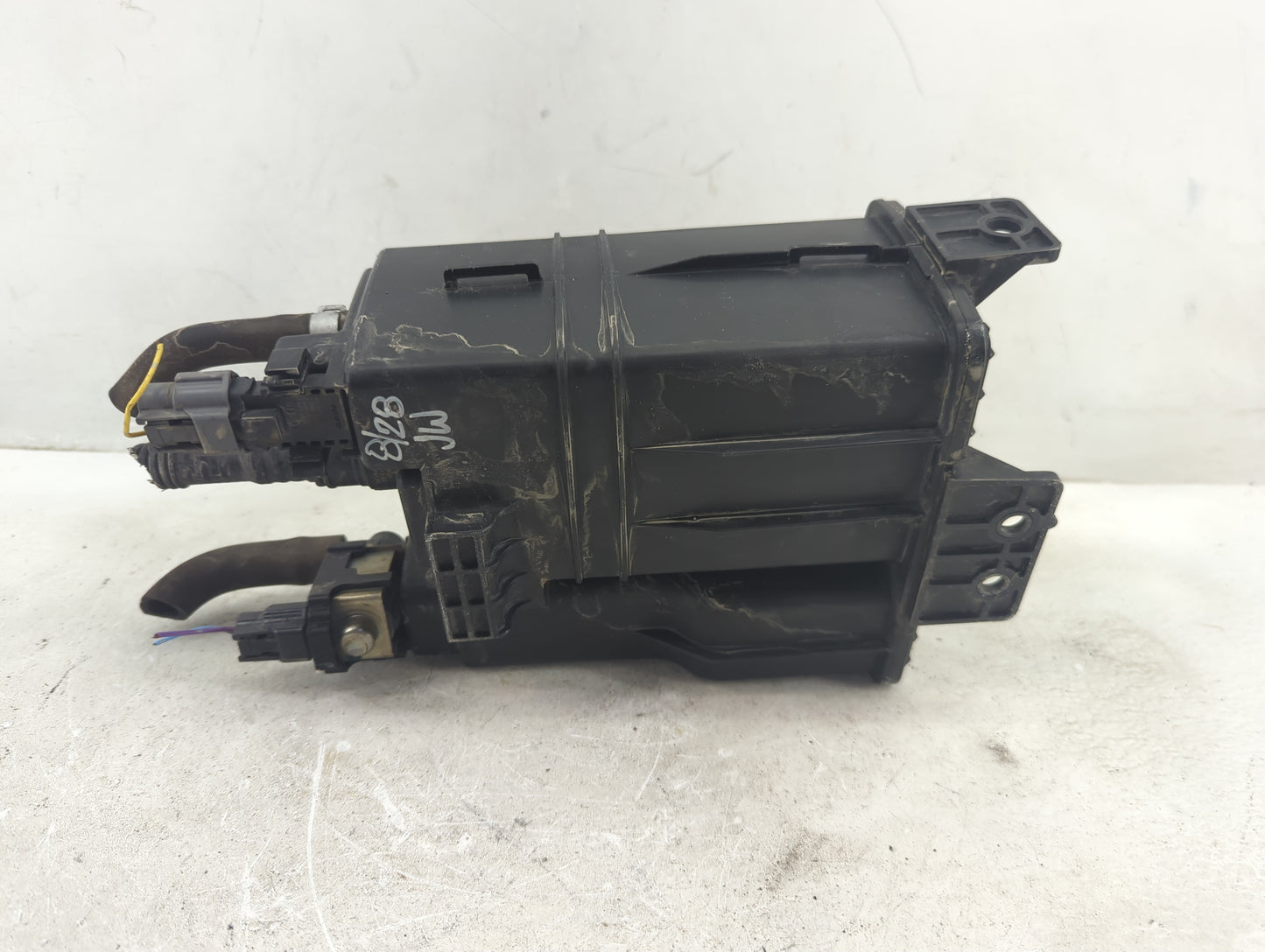 2013 Nissan Sentra Fuel Vapor Charcoal Canister - Oemusedautoparts1.com