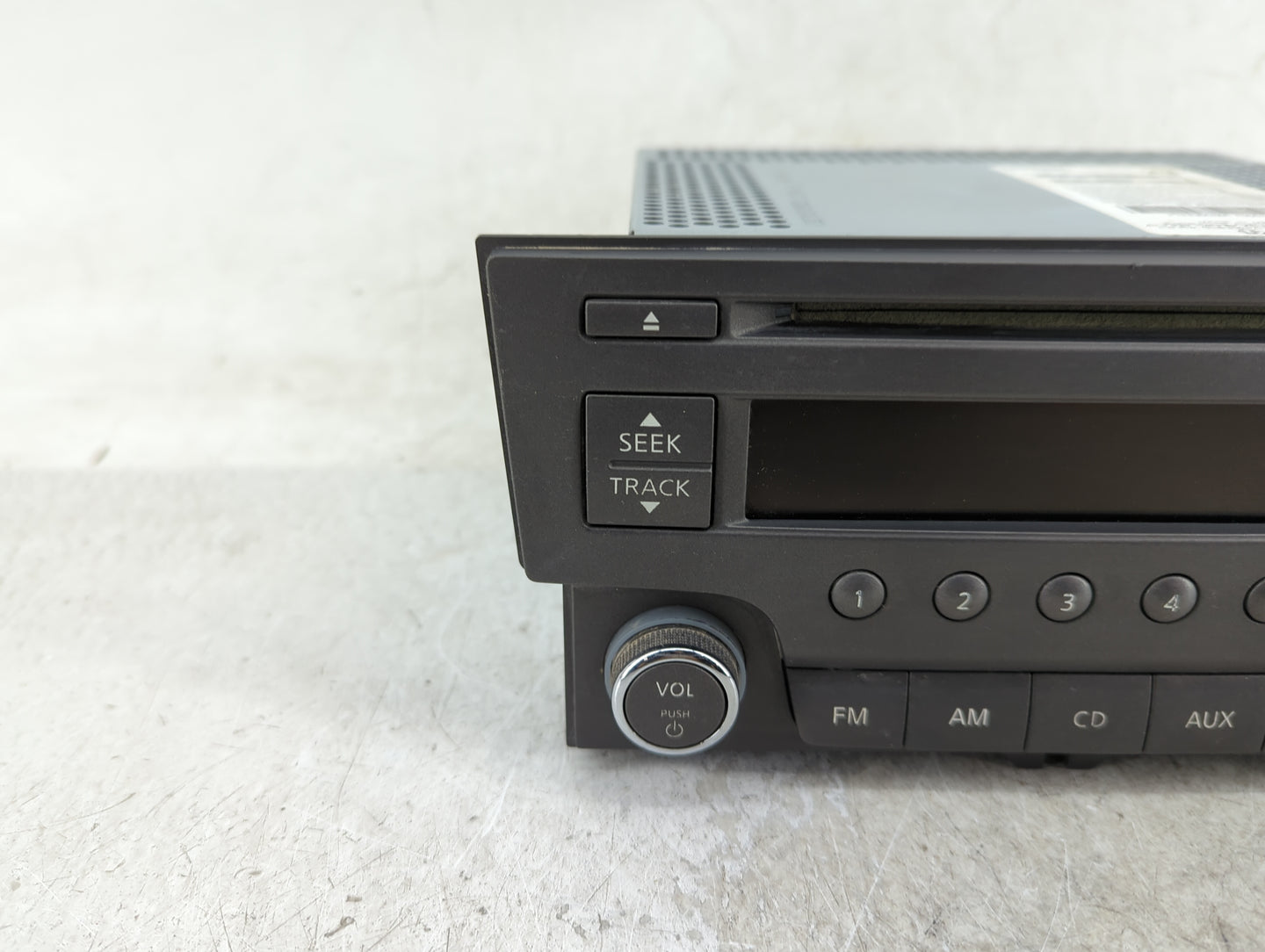 2013-2014 Nissan Sentra Radio AM FM Cd Player Receiver Replacement P/N:28185 3RA2A Fits Fits 2013 2014 OEM Used Auto Parts -