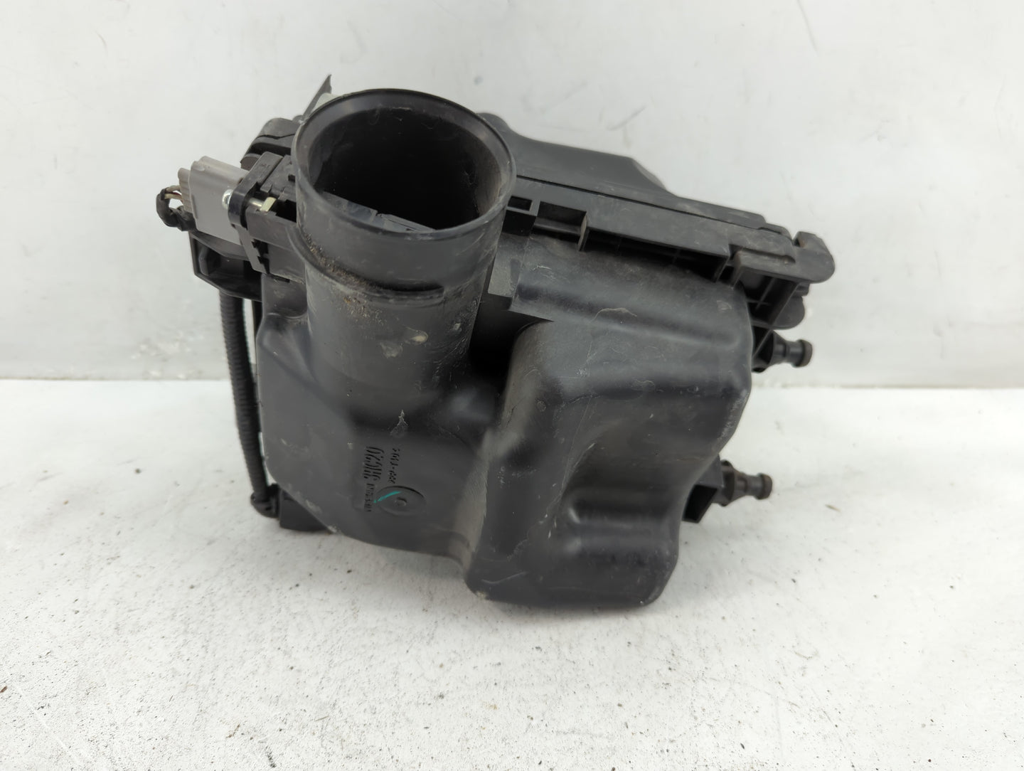 2013-2019 Nissan Sentra Air Cleaner Intake-duct Hose Tube - Oemusedautoparts1.com