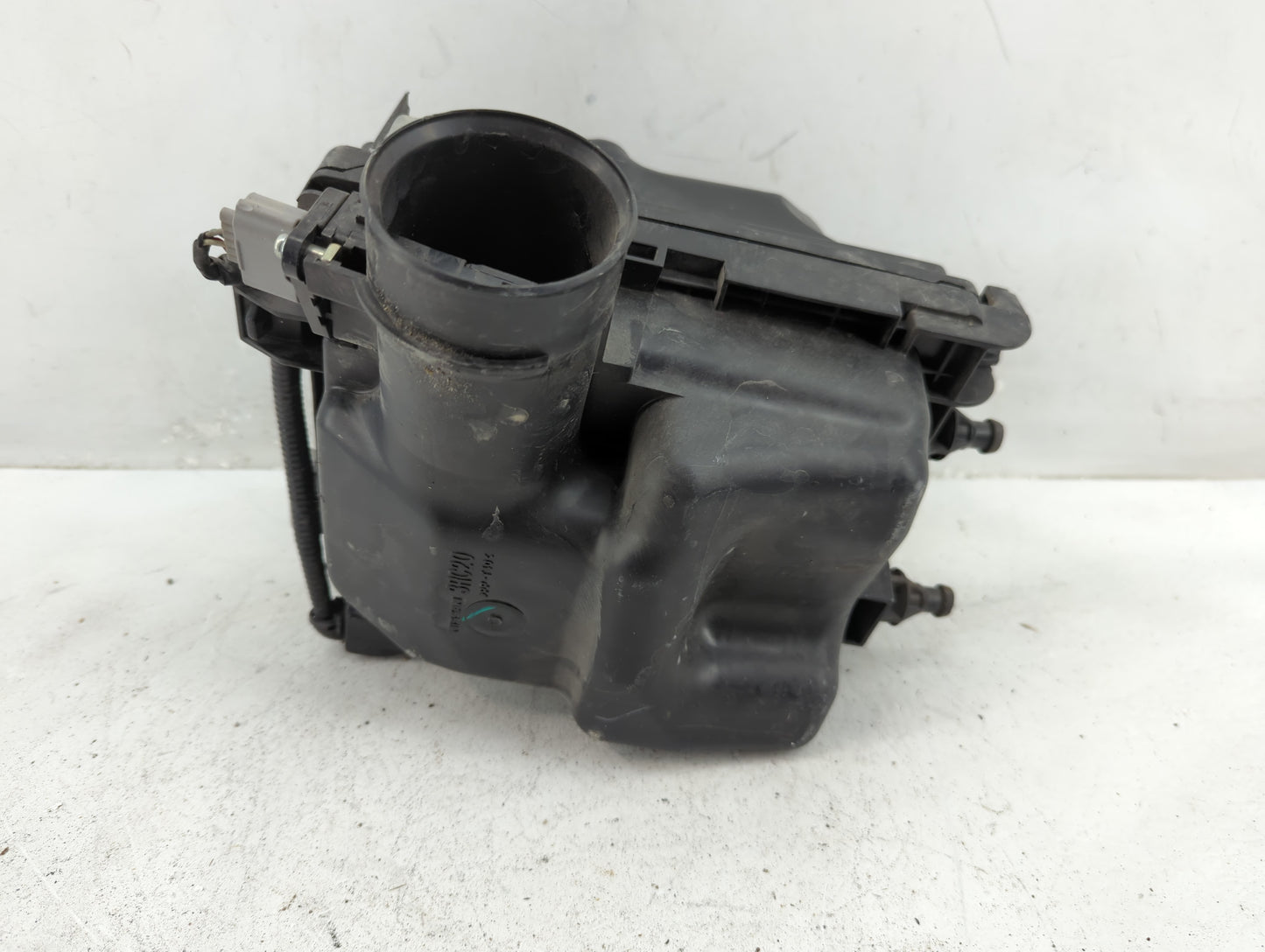 2013-2019 Nissan Sentra Air Cleaner Intake-duct Hose Tube - Oemusedautoparts1.com