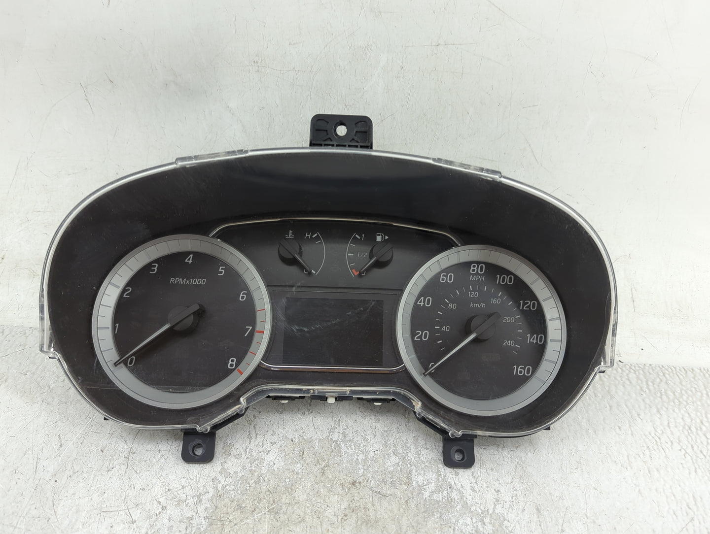 2013-2014 Nissan Sentra Instrument Cluster Speedometer Gauges P/N:248103SG1A Fits Fits 2013 2014 OEM Used Auto Parts - Oemus