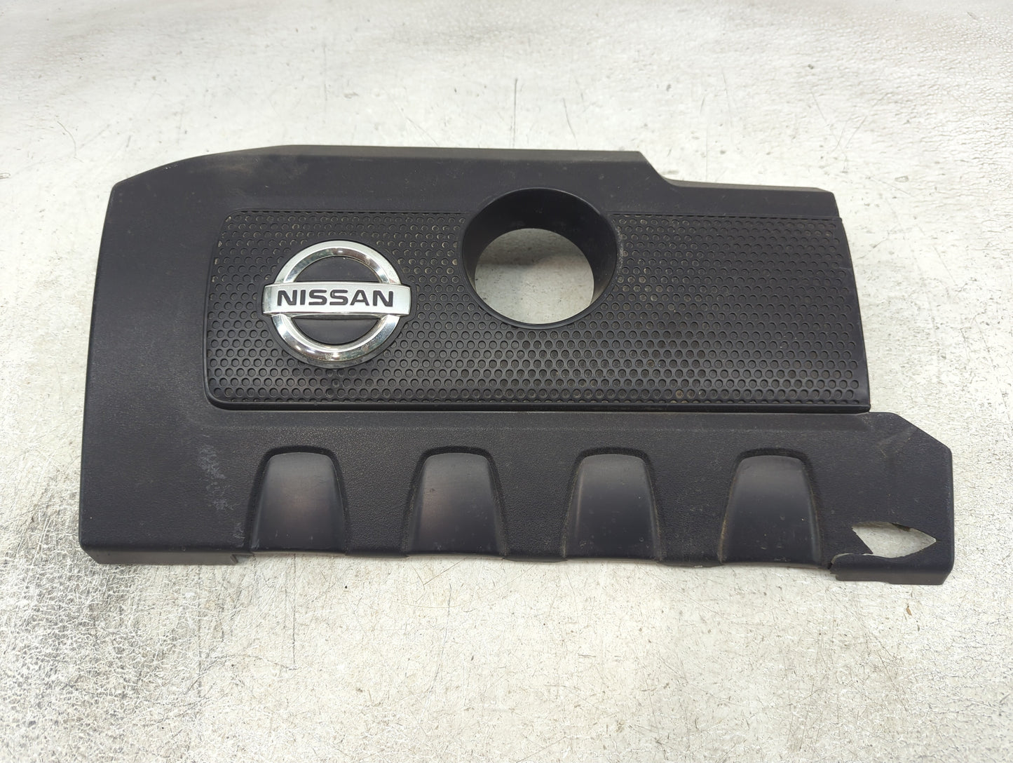 2013 Nissan Sentra Engine Cover - Oemusedautoparts1.com