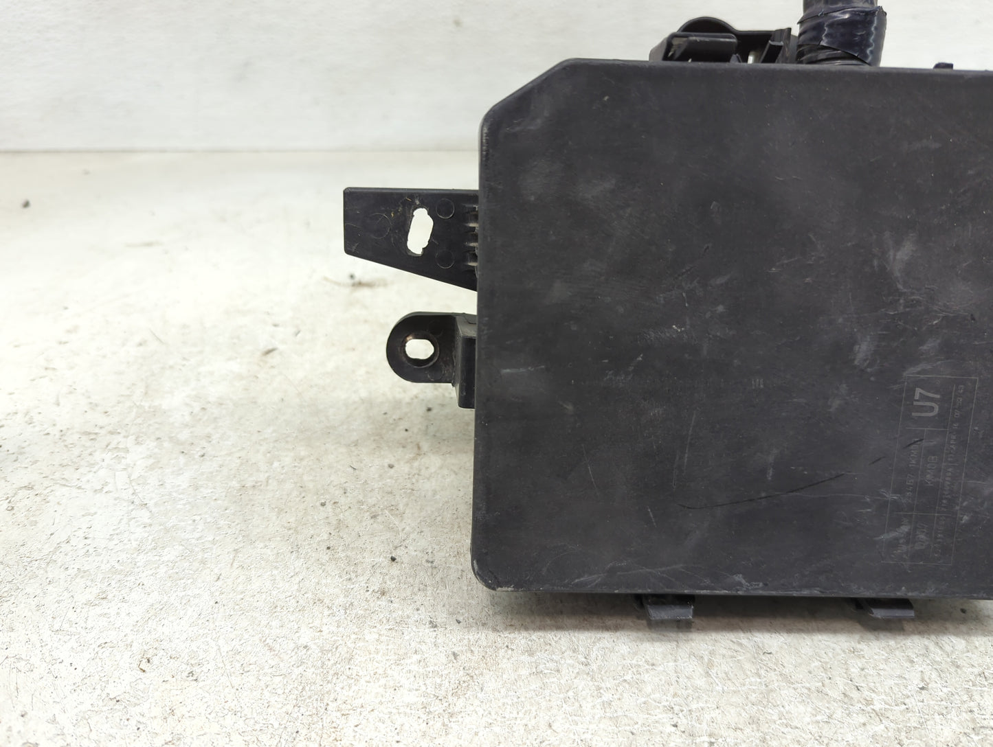 2013-2019 Nissan Sentra Fusebox Fuse Box Panel Relay Module P/N:284B7 1KM0B Fits Fits 2013 2014 2015 2016 2017 2018 2019 OEM