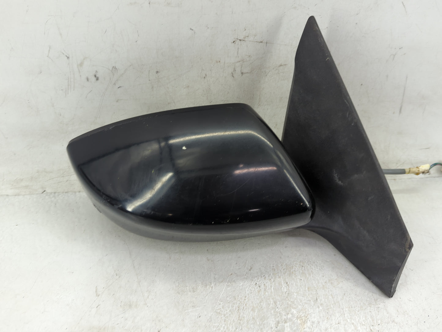 2013 Nissan Sentra Passenger Side View Mirror - Right Door Mirror OEM Used - Oemusedautoparts1.com