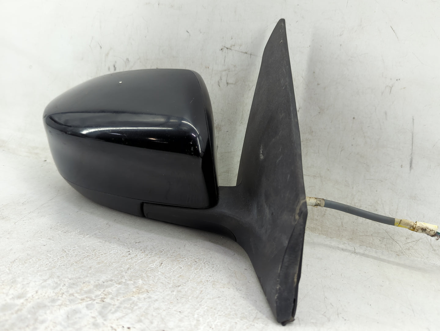 2013 Nissan Sentra Passenger Side View Mirror - Right Door Mirror OEM Used - Oemusedautoparts1.com