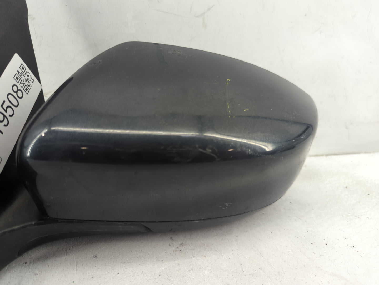 2013-2015 Nissan Sentra Driver Side View Mirror - Left Door Mirror OEM Used - Oemusedautoparts1.com