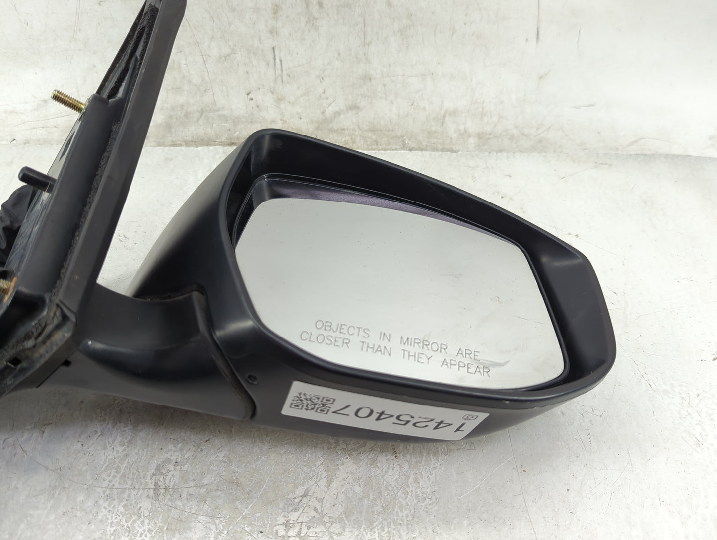 2013-2015 Nissan Sentra Passenger Side View Mirror - Right Door Mirror OEM Used - Oemusedautoparts1.com