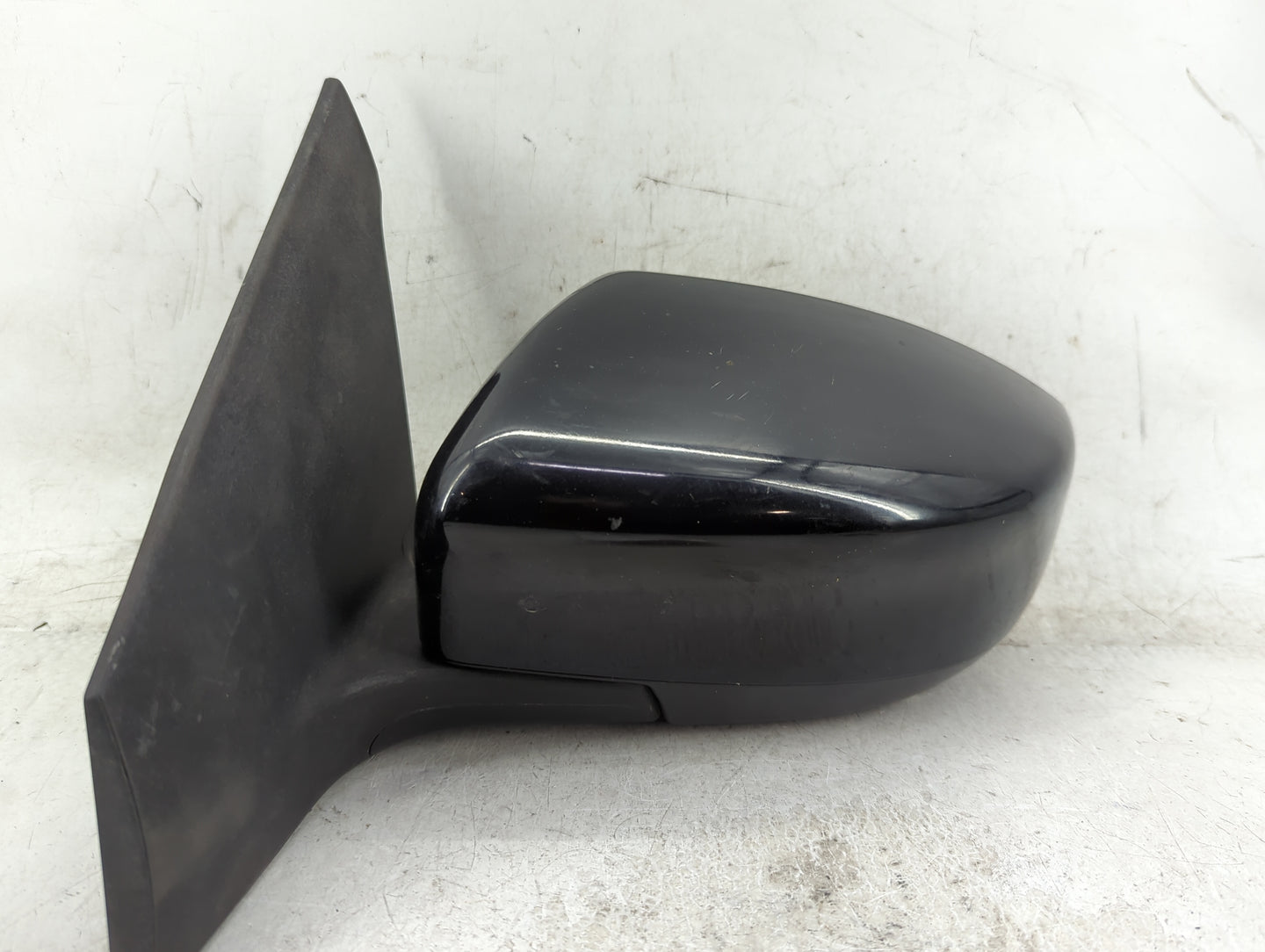 2013-2015 Nissan Sentra Driver Side View Mirror - Left Door Mirror OEM Used - Oemusedautoparts1.com