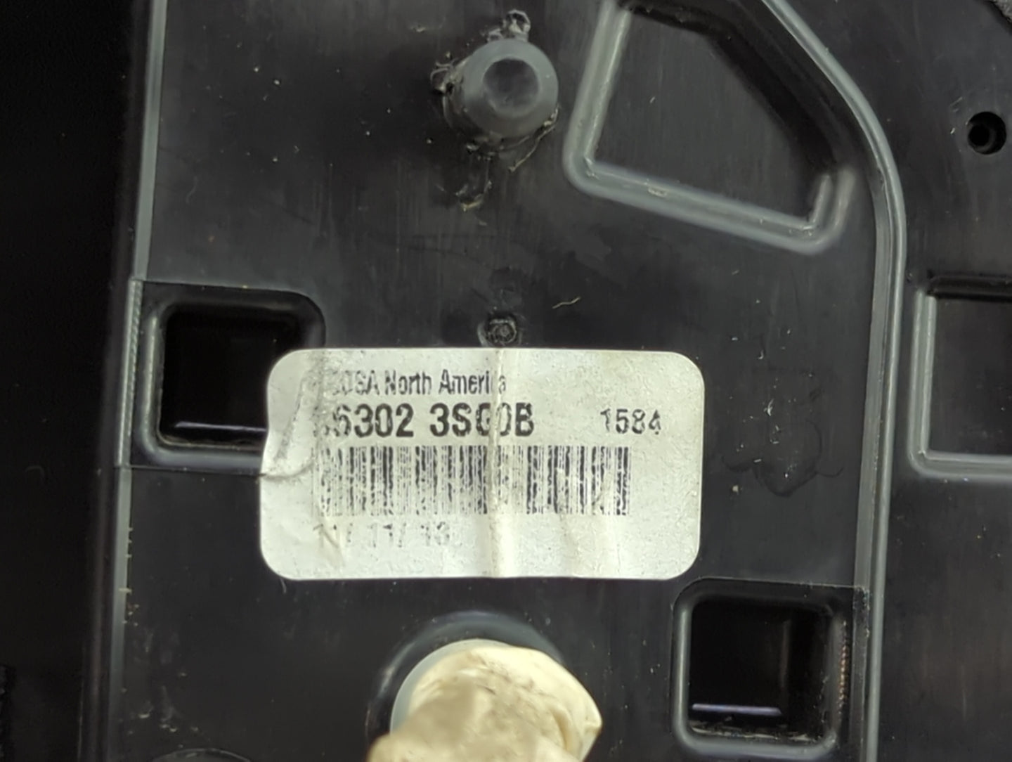 2013-2015 Nissan Sentra Driver Side View Mirror - Left Door Mirror OEM Used - Oemusedautoparts1.com
