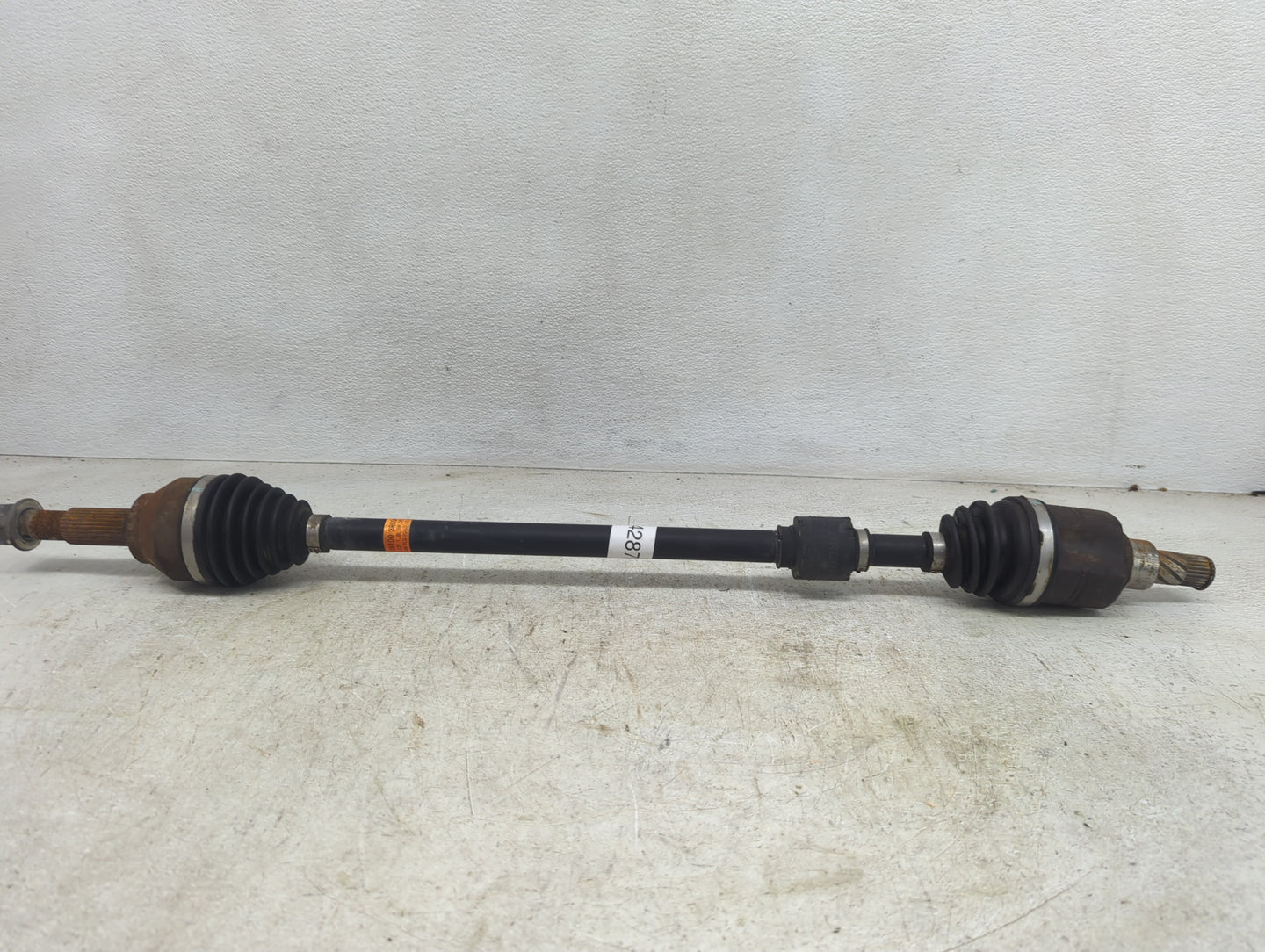 2013-2019 Nissan Sentra Axle Shaft Front Passenger Cv C/v - Oemusedautoparts1.com