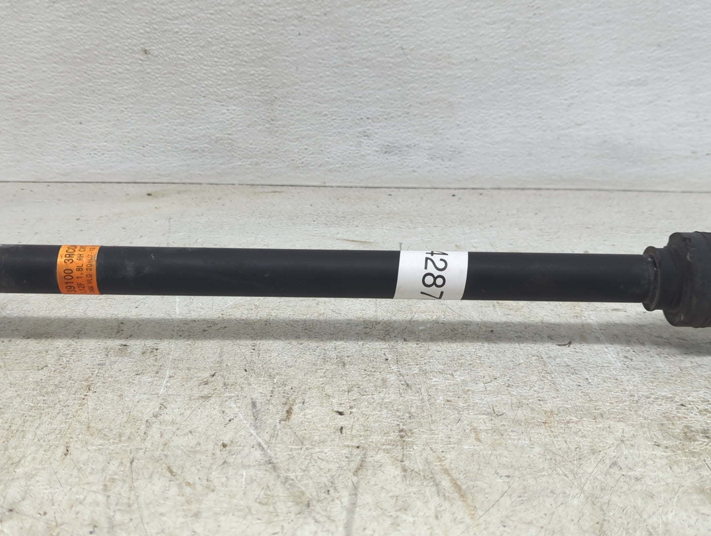 2013-2019 Nissan Sentra Axle Shaft Front Passenger Cv C/v - Oemusedautoparts1.com