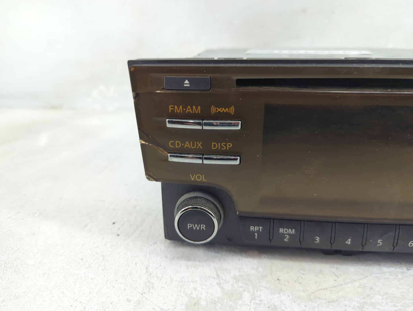 2013 Nissan Sentra Radio AM FM Cd Player Receiver Replacement P/N:4B2XT2RX Fits OEM Used Auto Parts - Oemusedautoparts1.com
