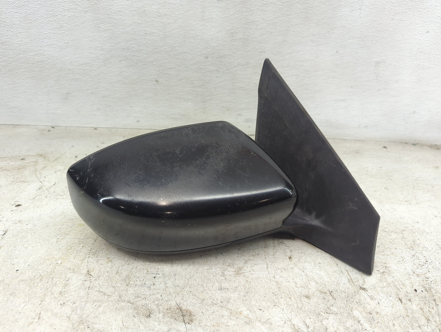 2013-2015 Nissan Sentra Passenger Side View Mirror - Right Door Mirror OEM Used - Oemusedautoparts1.com