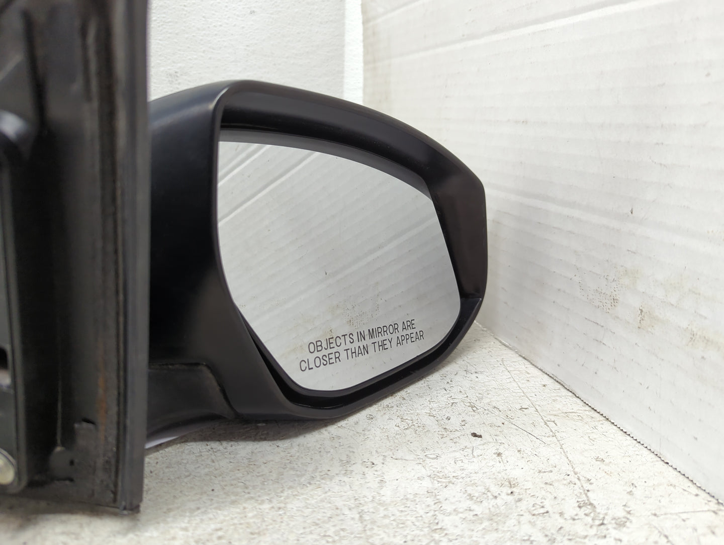 2013-2015 Nissan Sentra Passenger Side View Mirror - Right Door Mirror OEM Used - Oemusedautoparts1.com