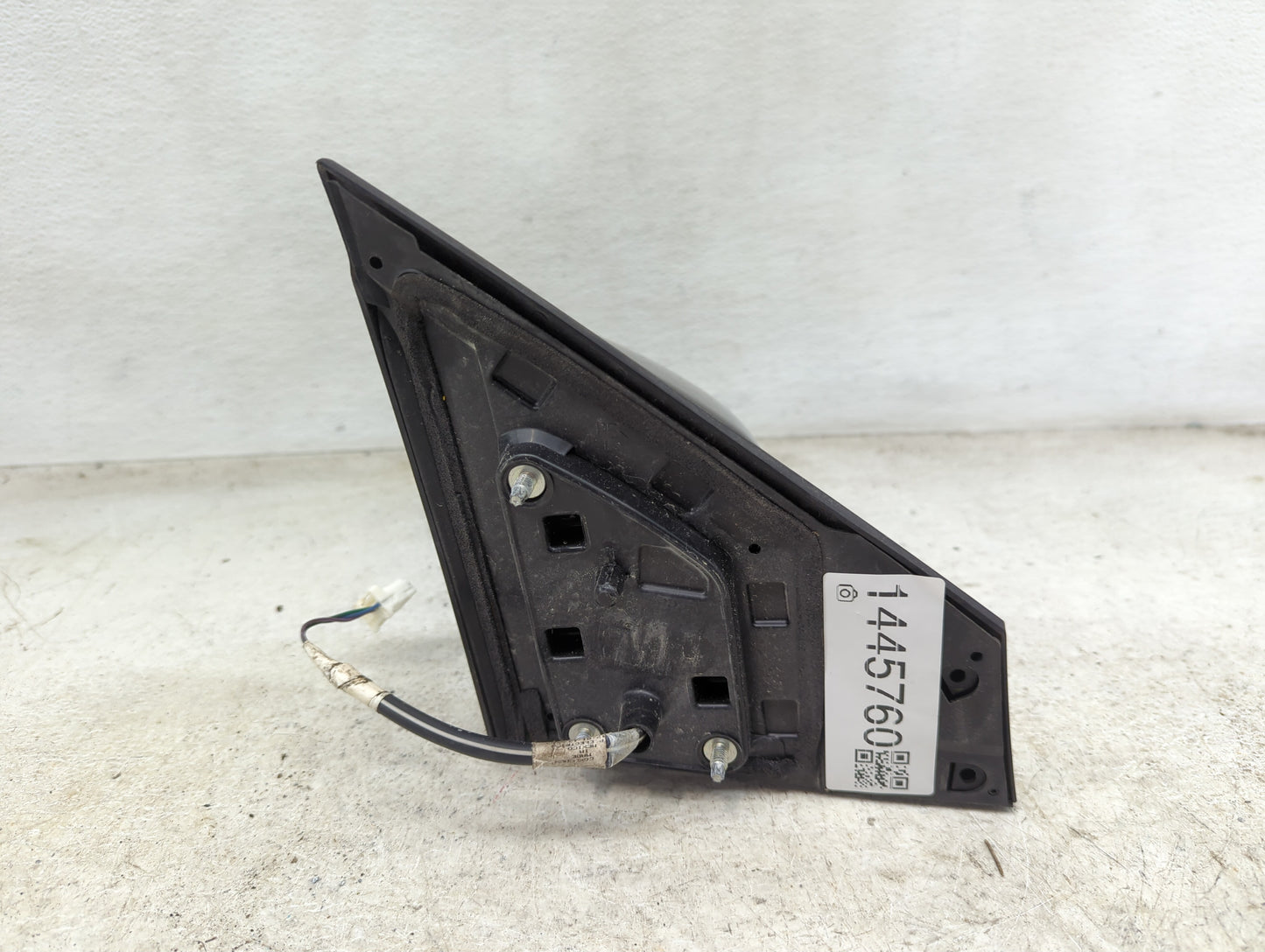 2013-2015 Nissan Sentra Driver Side View Mirror - Left Door Mirror OEM Used - Oemusedautoparts1.com