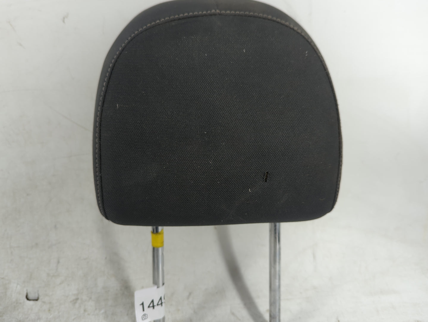2013-2014 Nissan Sentra Headrest Head Rest Front Driver Seat - Oemusedautoparts1.com