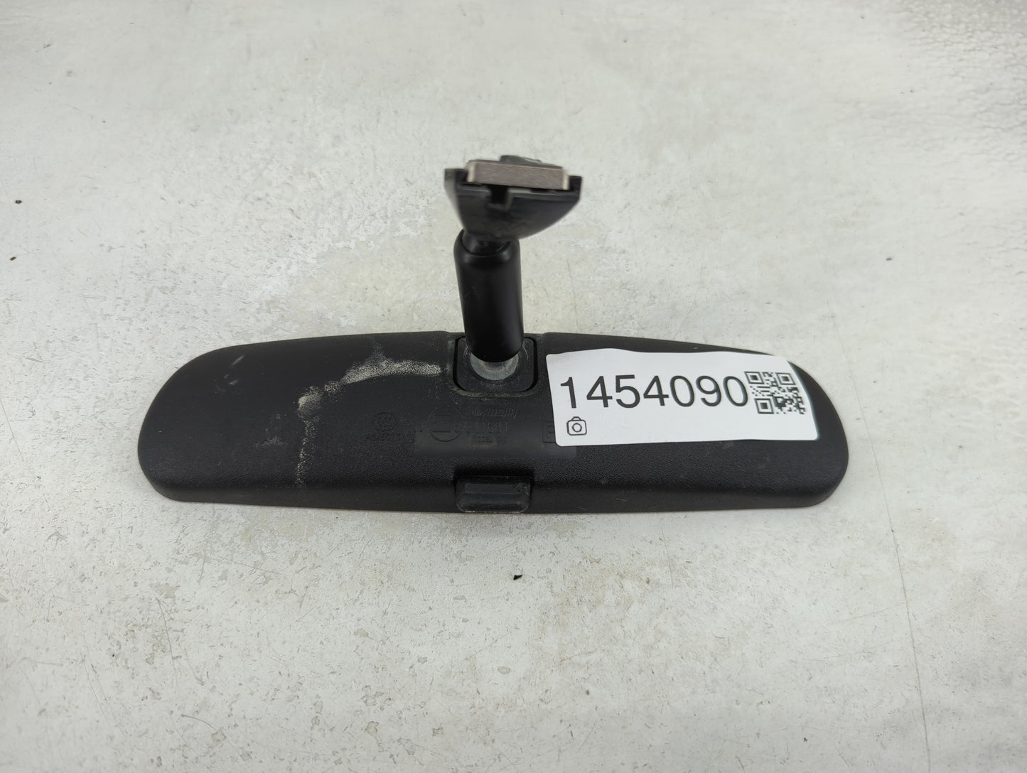 2013 Nissan Sentra Interior Rear View Mirror Replacement OEM P/N:E8011681 240 Fits OEM Used Auto Parts - Oemusedautoparts1.c