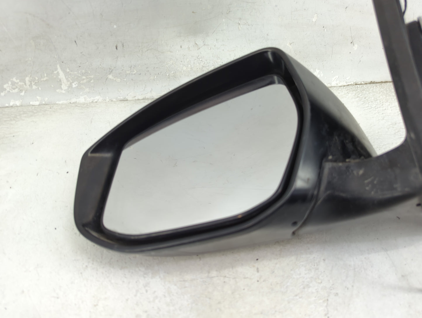 2013-2015 Nissan Sentra Driver Side View Mirror - Left Door Mirror OEM Used - Oemusedautoparts1.com