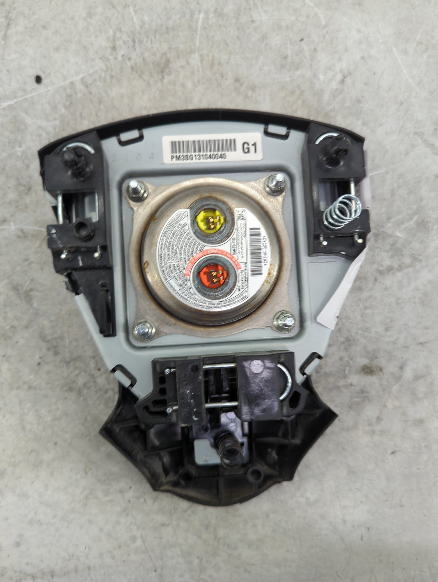 2013 Nissan Sentra Air Bag Driver Left Steering Wheel Mounted - Oemusedautoparts1.com