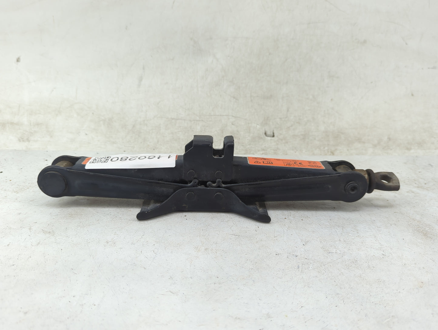 2013 Nissan Sentra Spare Scissor Car Jack 1460280 - Oemusedautoparts1.com