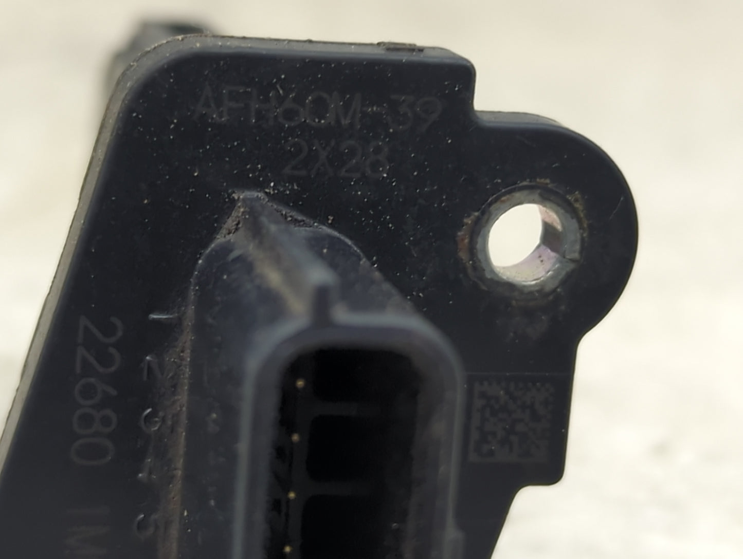 2013-2015 Nissan Sentra Mass Air Flow Meter Maf 1488745 - Oemusedautoparts1.com