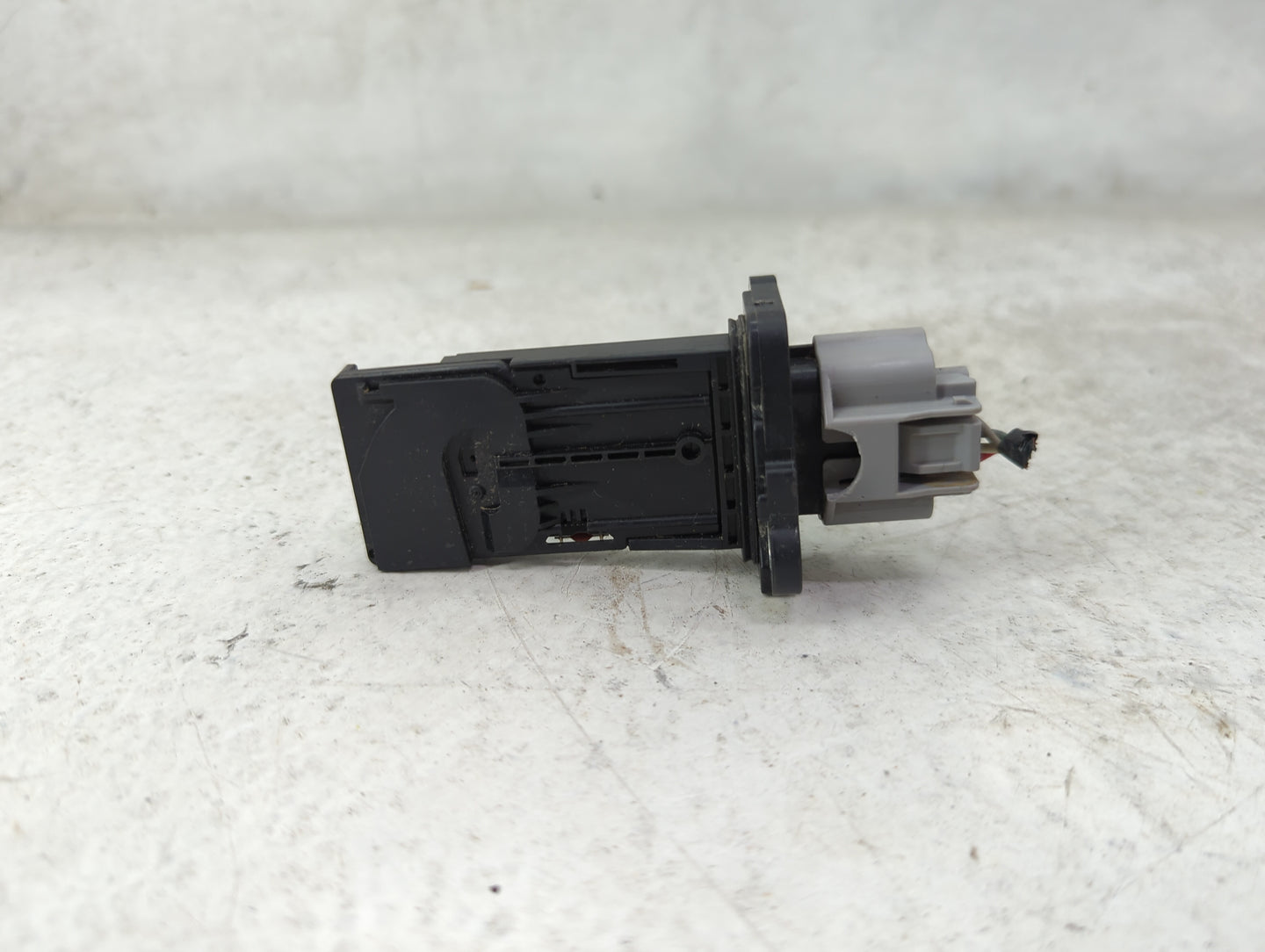 2013-2015 Nissan Sentra Mass Air Flow Meter Maf 1489762 - Oemusedautoparts1.com