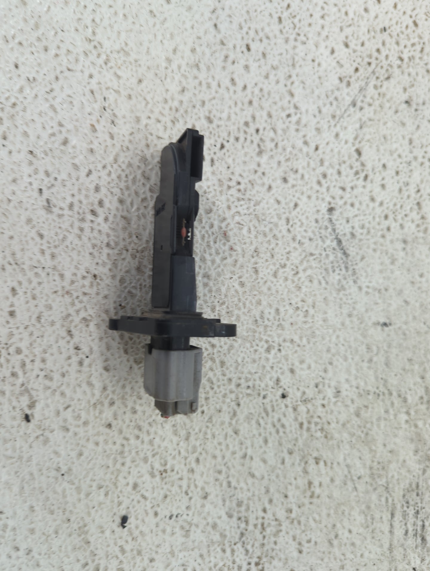 2013-2015 Nissan Sentra Mass Air Flow Meter Maf 1489969 - Oemusedautoparts1.com